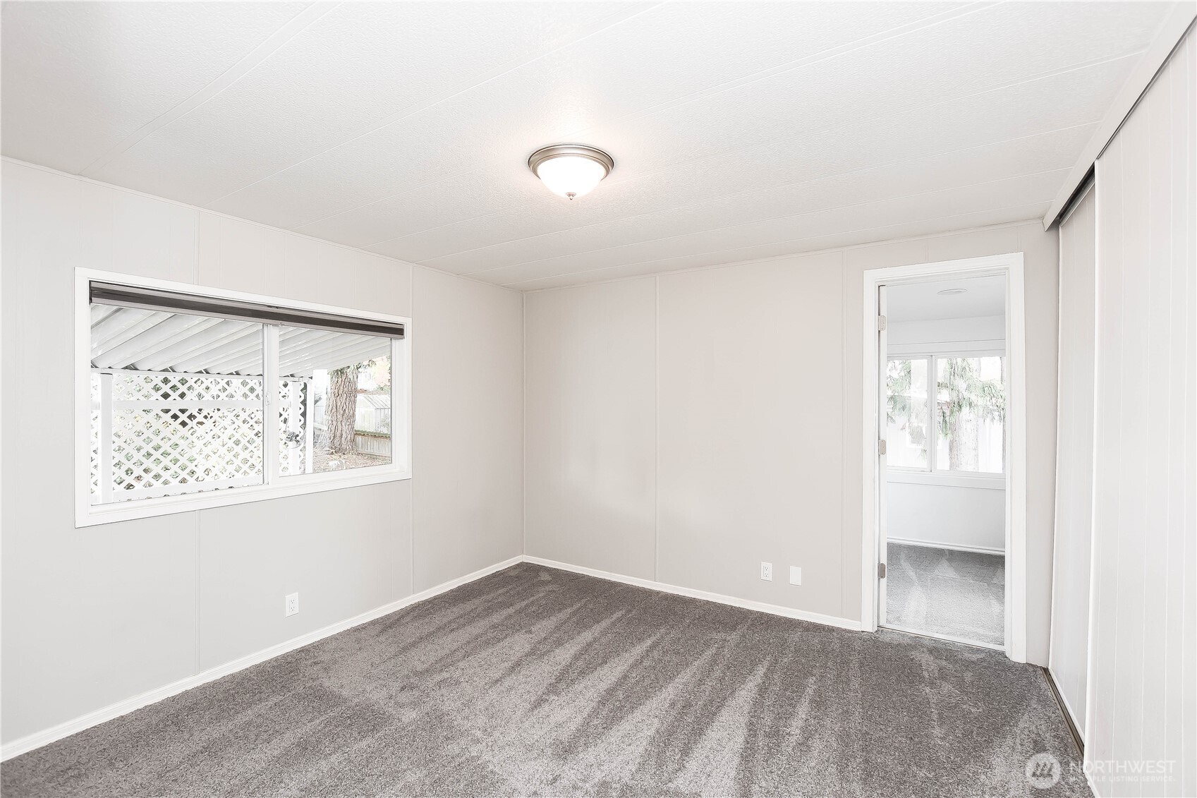 13320 Highway 99, Unit 141 Everett, WA 98204 - Photo 15 of 30