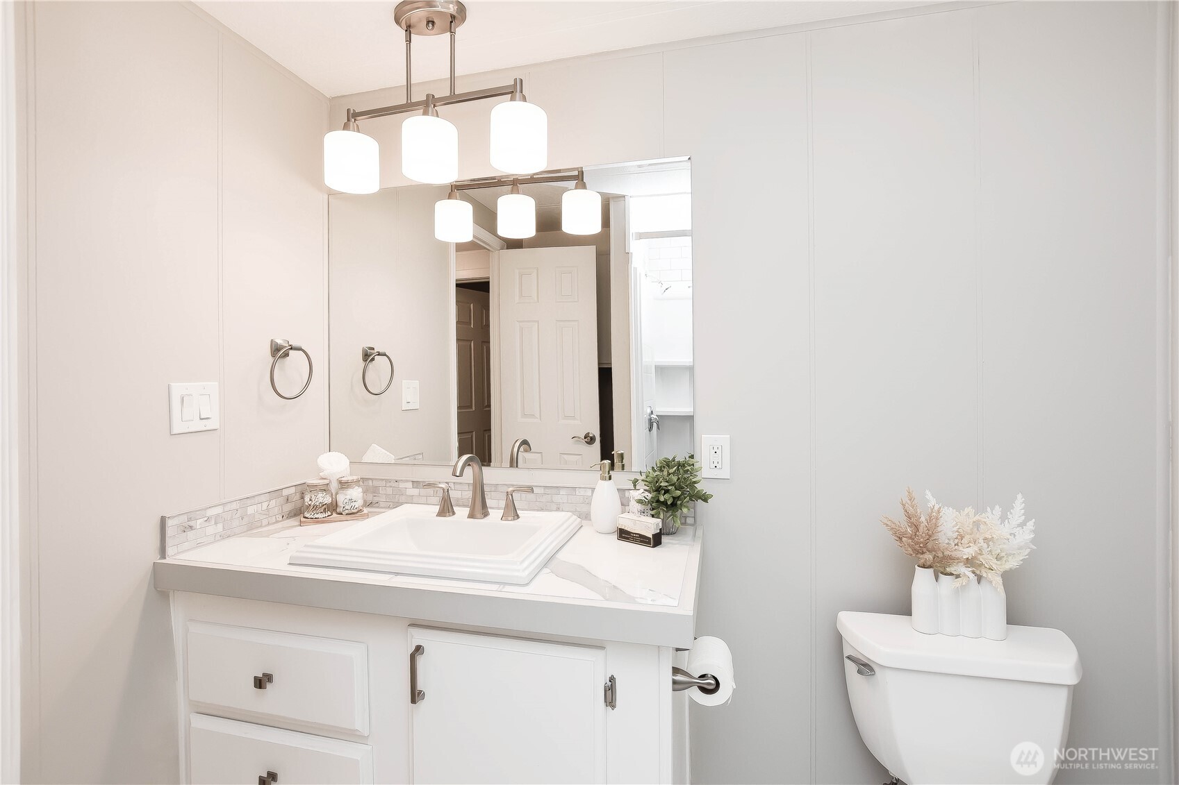 13320 Highway 99, Unit 141 Everett, WA 98204 - Photo 17 of 30