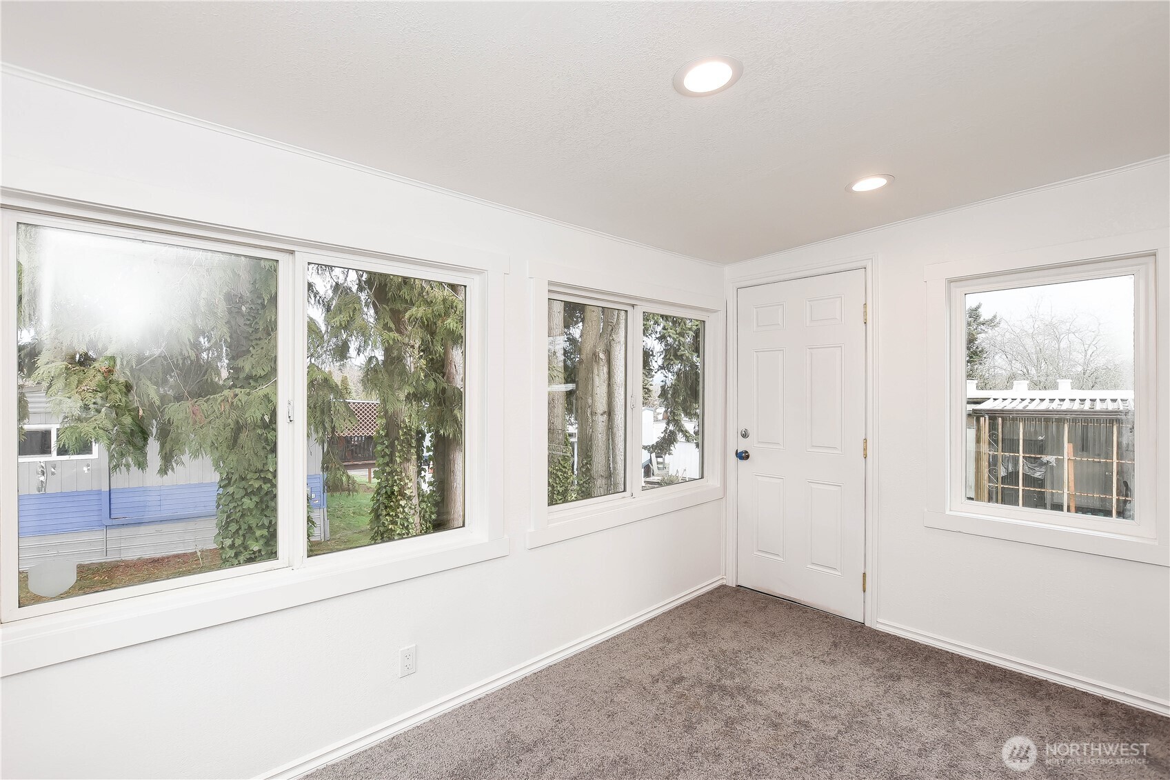 13320 Highway 99, Unit 141 Everett, WA 98204 - Photo 24 of 30