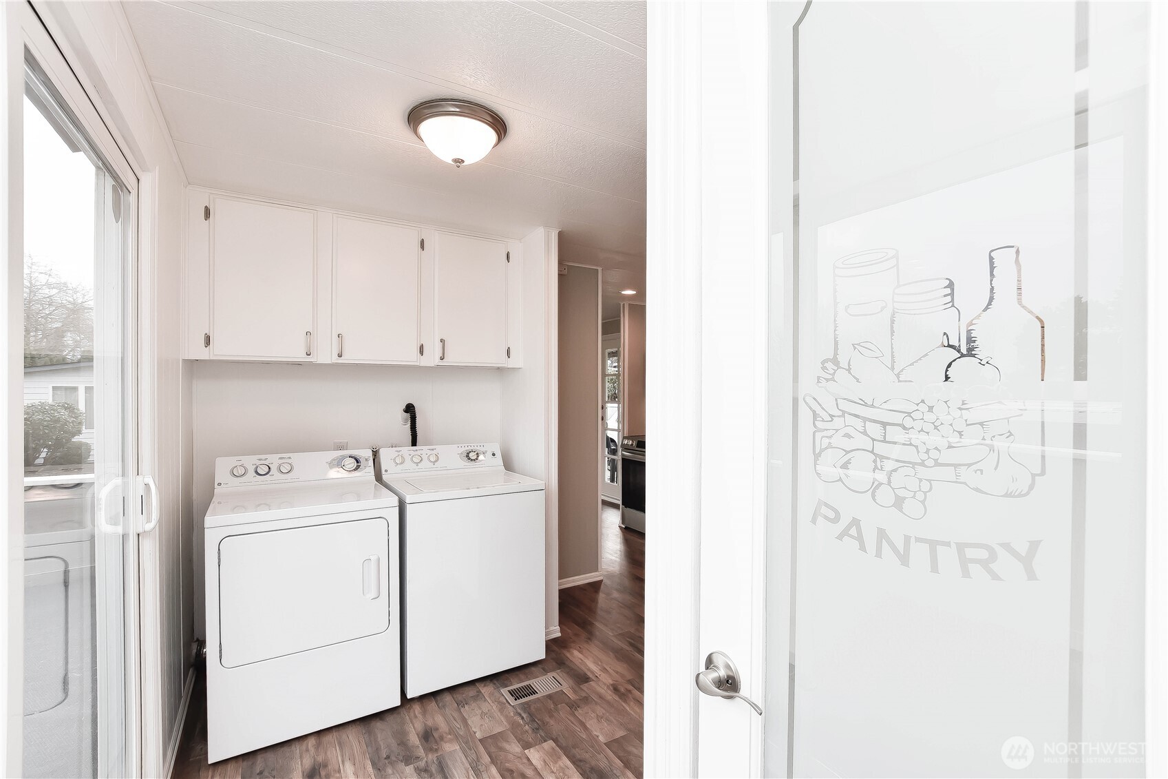 13320 Highway 99, Unit 141 Everett, WA 98204 - Photo 25 of 30