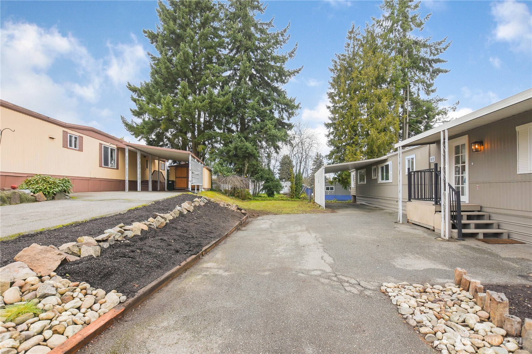 13320 Highway 99, Unit 141 Everett, WA 98204 - Photo 28 of 30