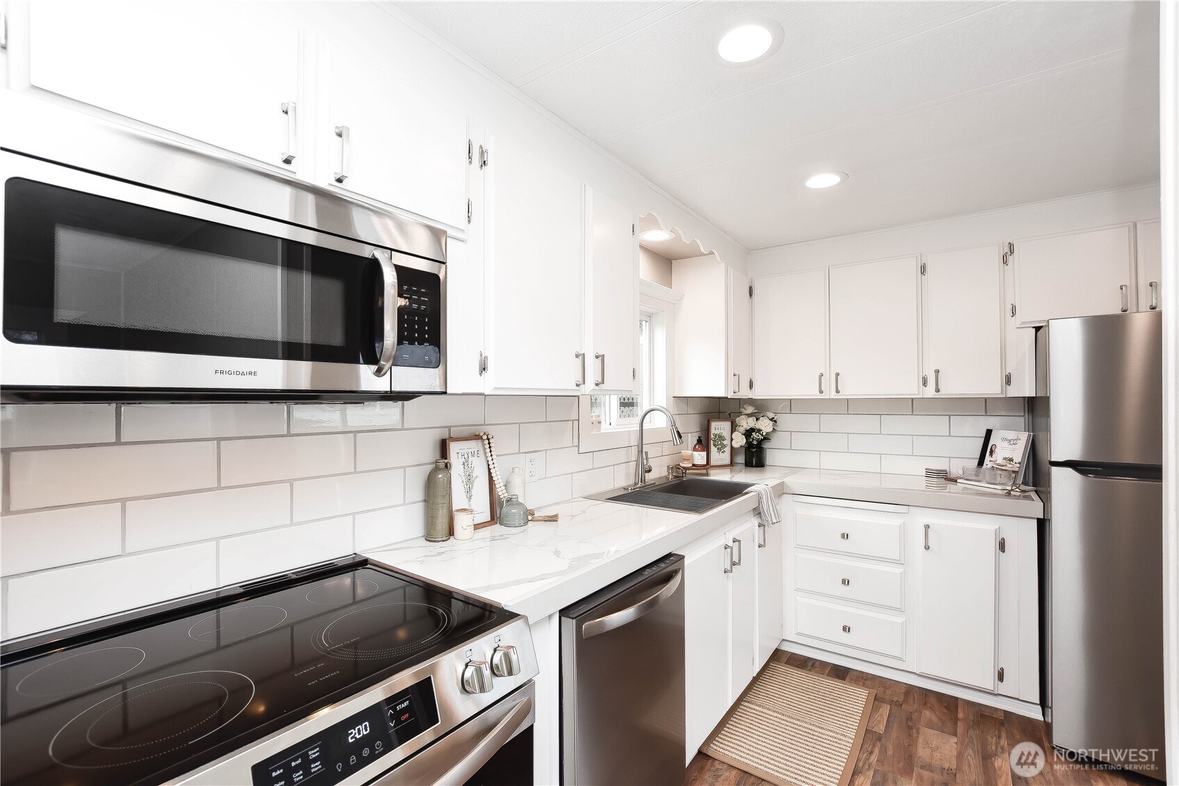 13320 Highway 99, Unit 141 Everett, WA 98204 - Photo 7 of 30