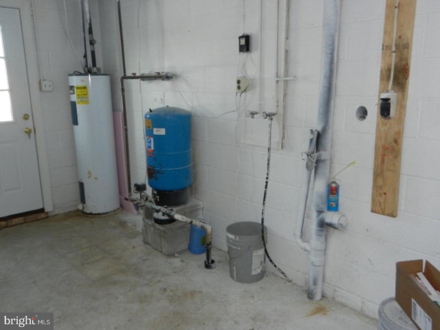 21 Phaon's Road Pine Grove, PA 17963 - Photo 15 of 23 Laundry Room