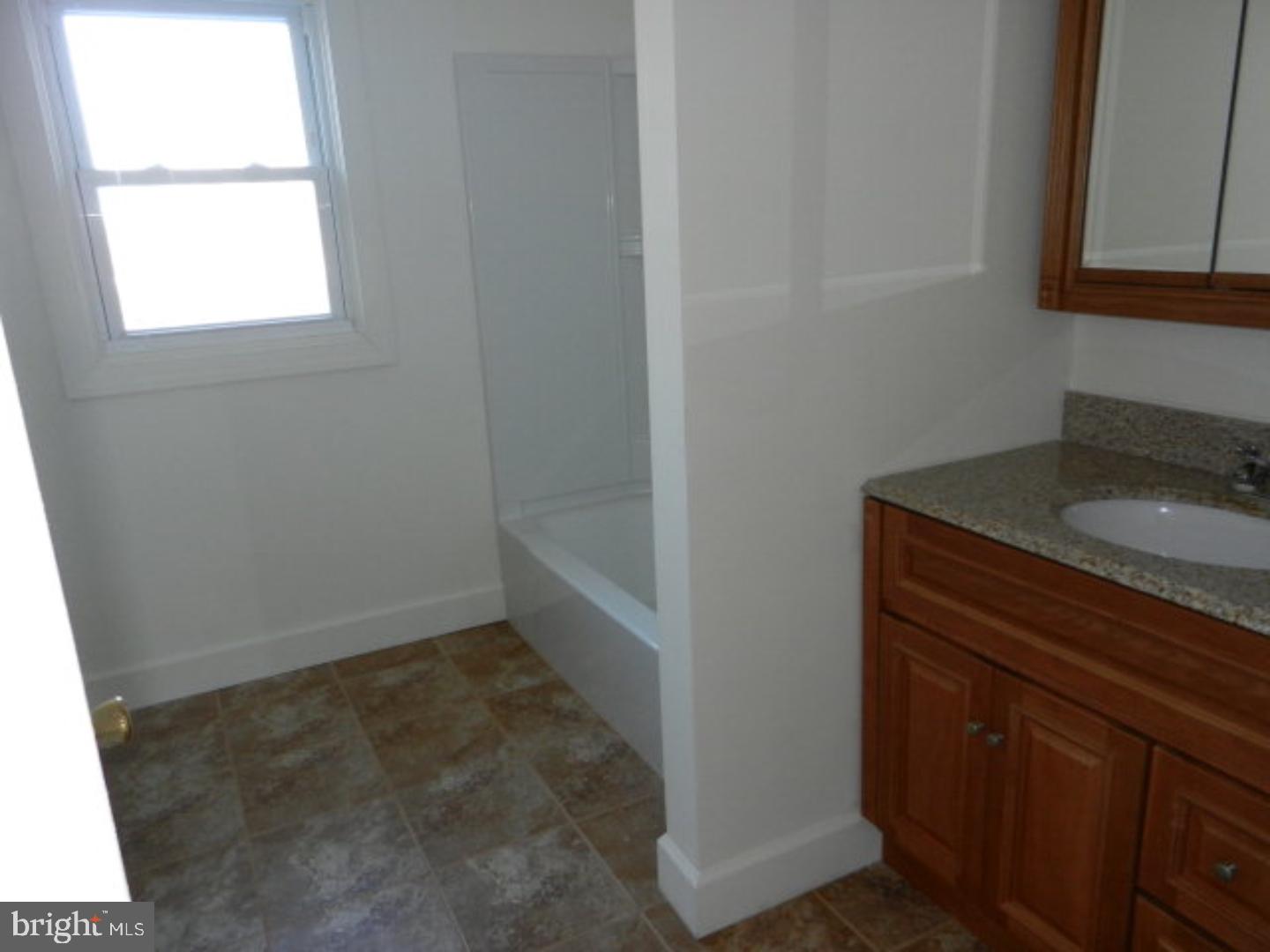 21 Phaon's Road Pine Grove, PA 17963 - Photo 7 of 23 Master Bathroom