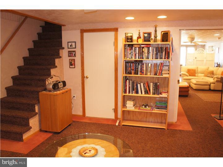 521 Beatty Road Springfield, PA 19064 - Photo 17 of 25 In-law Suite
