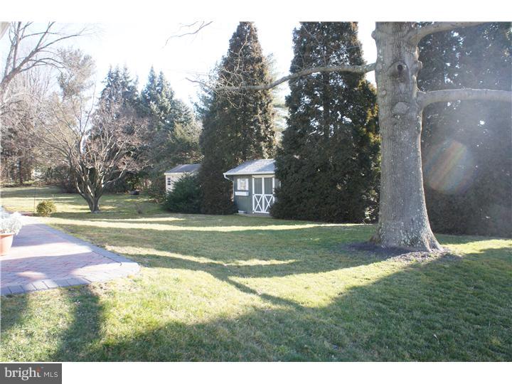 521 Beatty Road Springfield, PA 19064 - Photo 22 of 25 Exterior Back