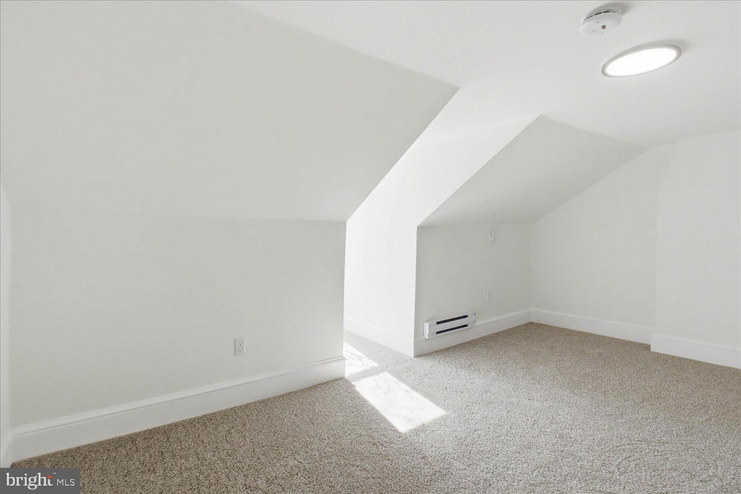 27 West New Street Lancaster, PA 17603 - Photo 19 of 29 a view of an empty room