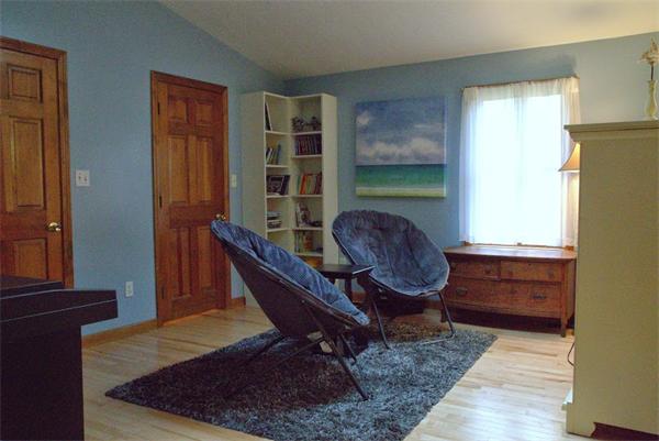 16 Cold Spring Road North Reading, MA 01864 - Photo 8 of 30 Gallery Image 8