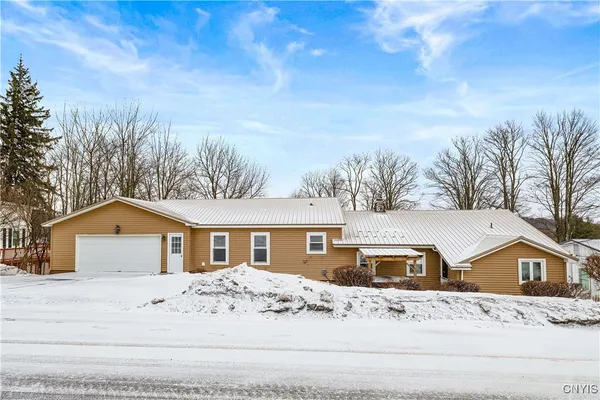 $324,900 | 174 Camp Road, Litchfield, NY 13322