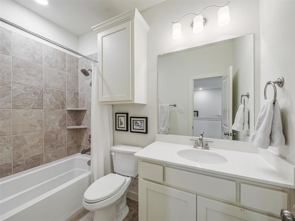 3965 Cotton Gin Road Frisco, TX 75034 - Photo 24 of 27 Upstairs Bath
