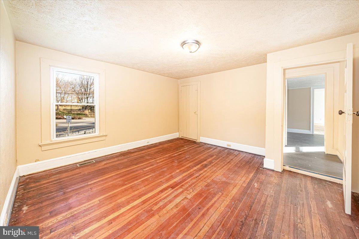 8624 Yellow Springs Road Frederick, MD 21702 - Photo 27 of 41