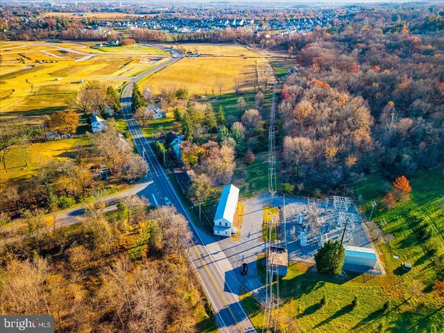 $3,300 | 8624 Yellow Springs Road, Frederick, MD 21702