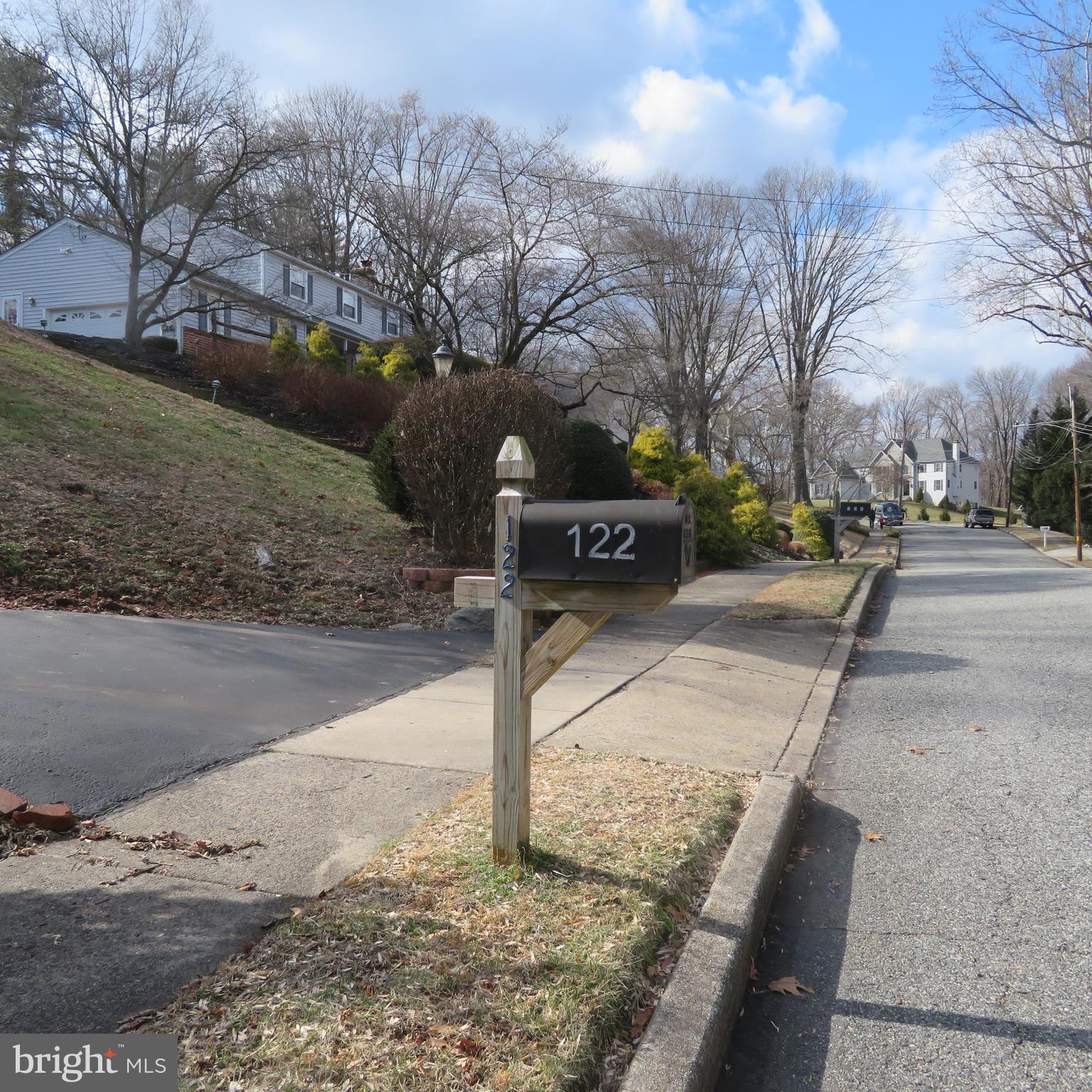 122 Deerfield Road Broomall, PA 19008 - Photo 2 of 42 Gallery Image 2