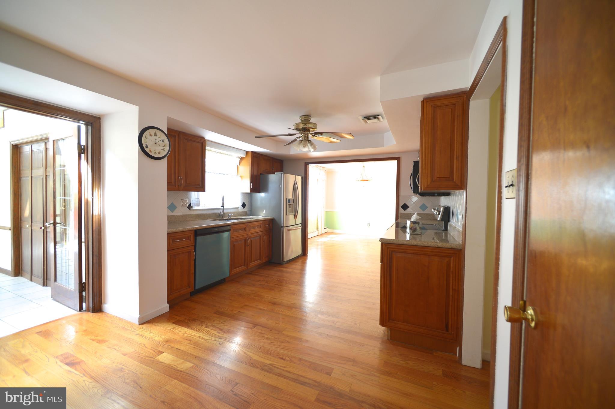 122 Deerfield Road Broomall, PA 19008 - Photo 18 of 42 Gallery Image 18
