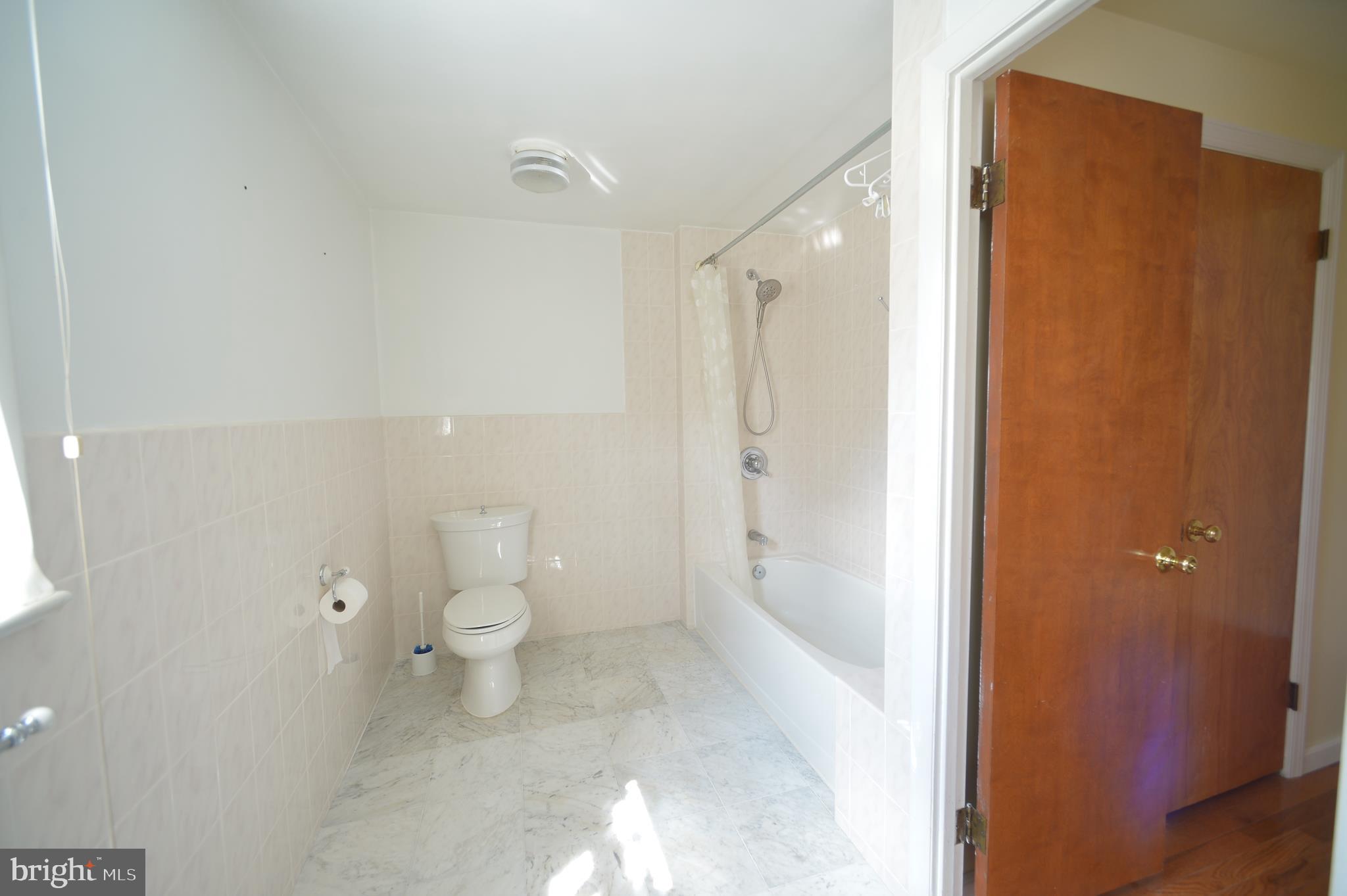 122 Deerfield Road Broomall, PA 19008 - Photo 27 of 42 HALL BATHROOM