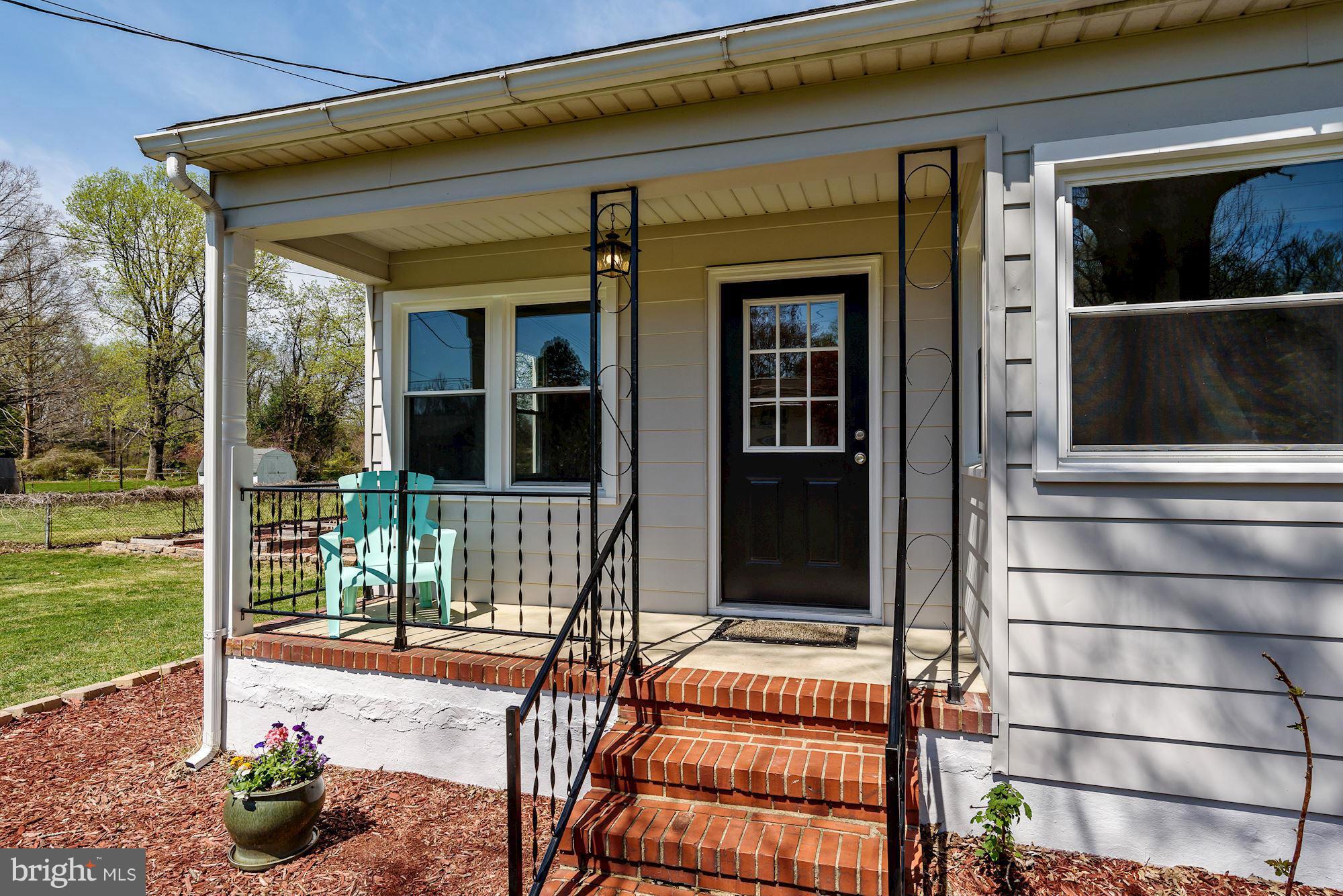 1950 Fairfax Road Annapolis, MD 21401 - Photo 2 of 19 Exterior (Front)