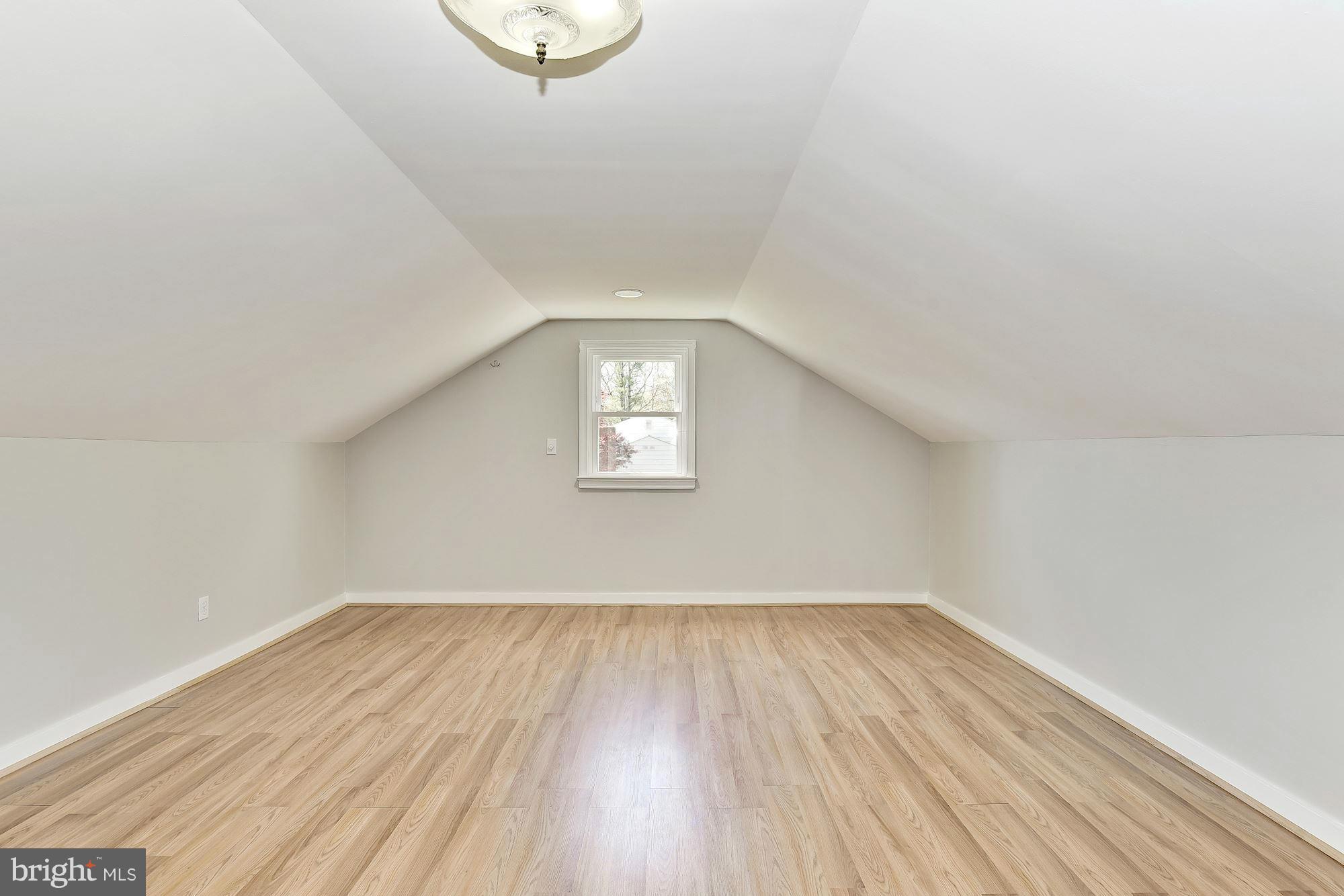 1950 Fairfax Road Annapolis, MD 21401 - Photo 12 of 19 Bedroom (Master)