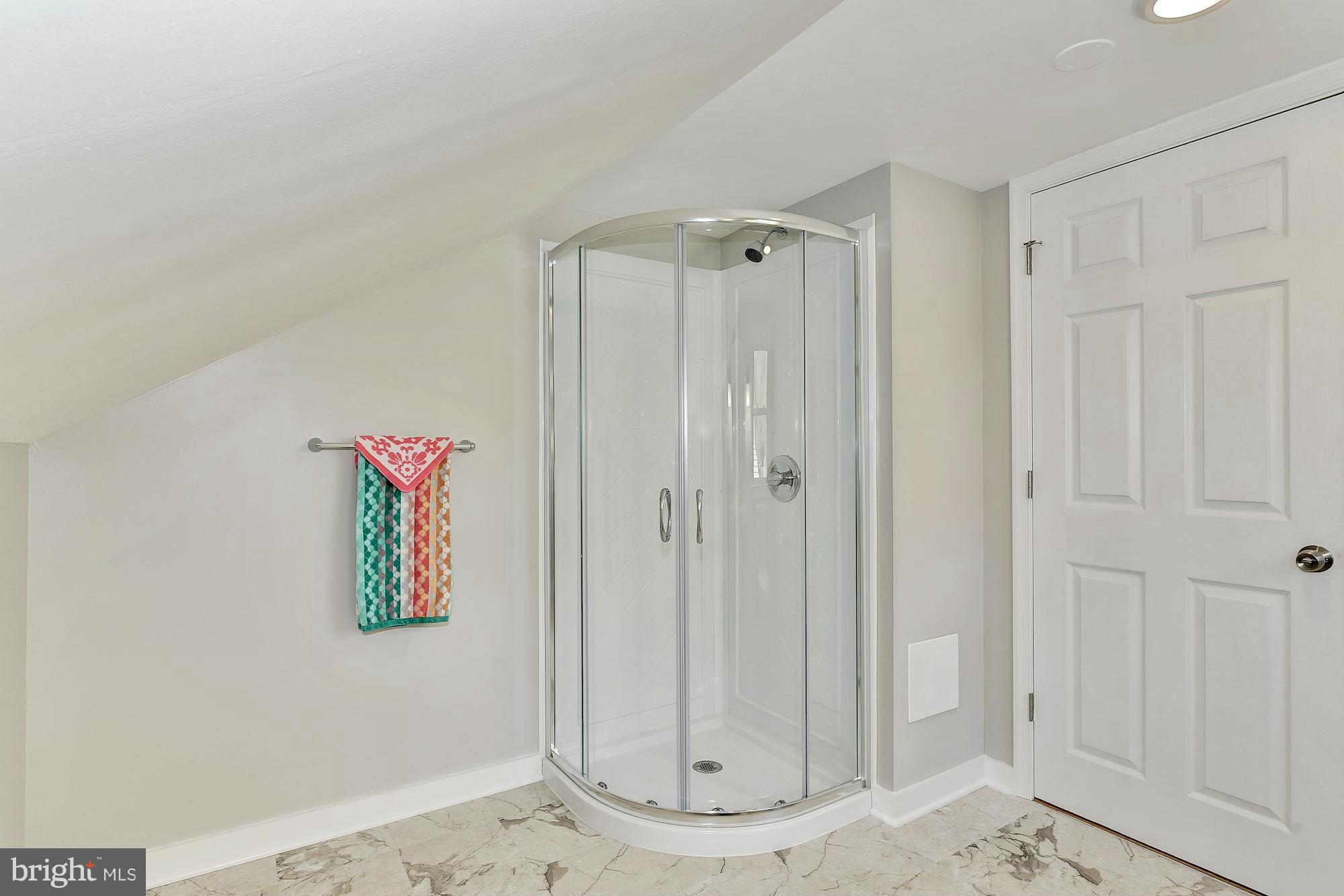 1950 Fairfax Road Annapolis, MD 21401 - Photo 15 of 19 Bath (Master)