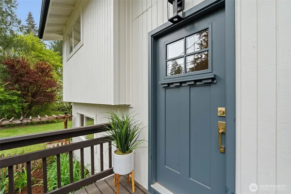 $540,000 | 4631 East Grapeview Loop Road, Grapeview, WA 98546
