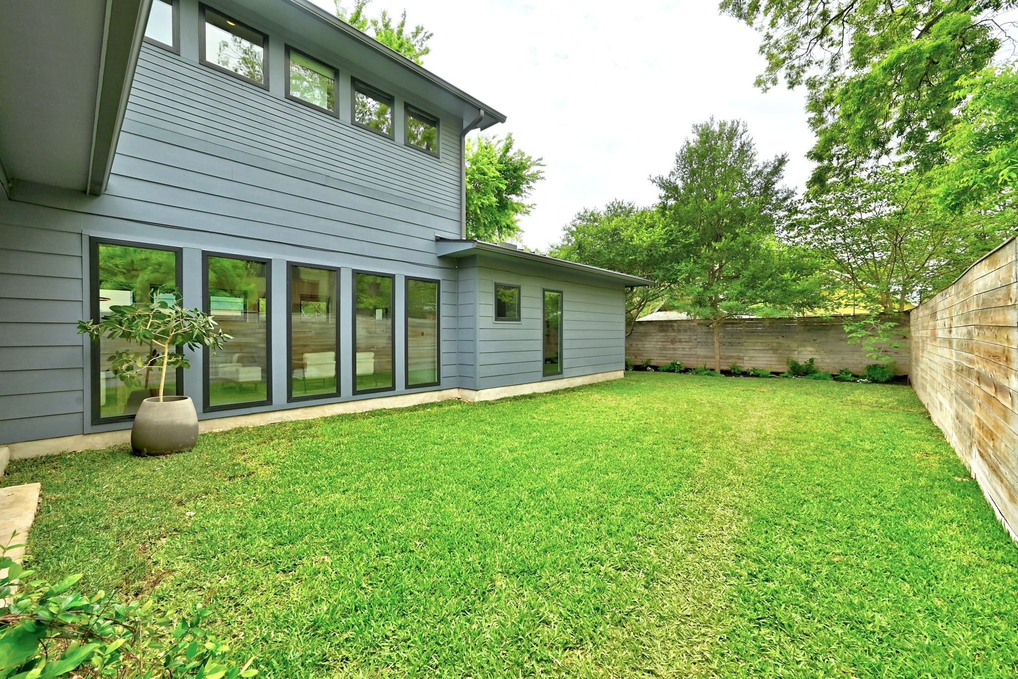 1609 Bauerle Avenue Austin, TX 78704 - Photo 29 of 34