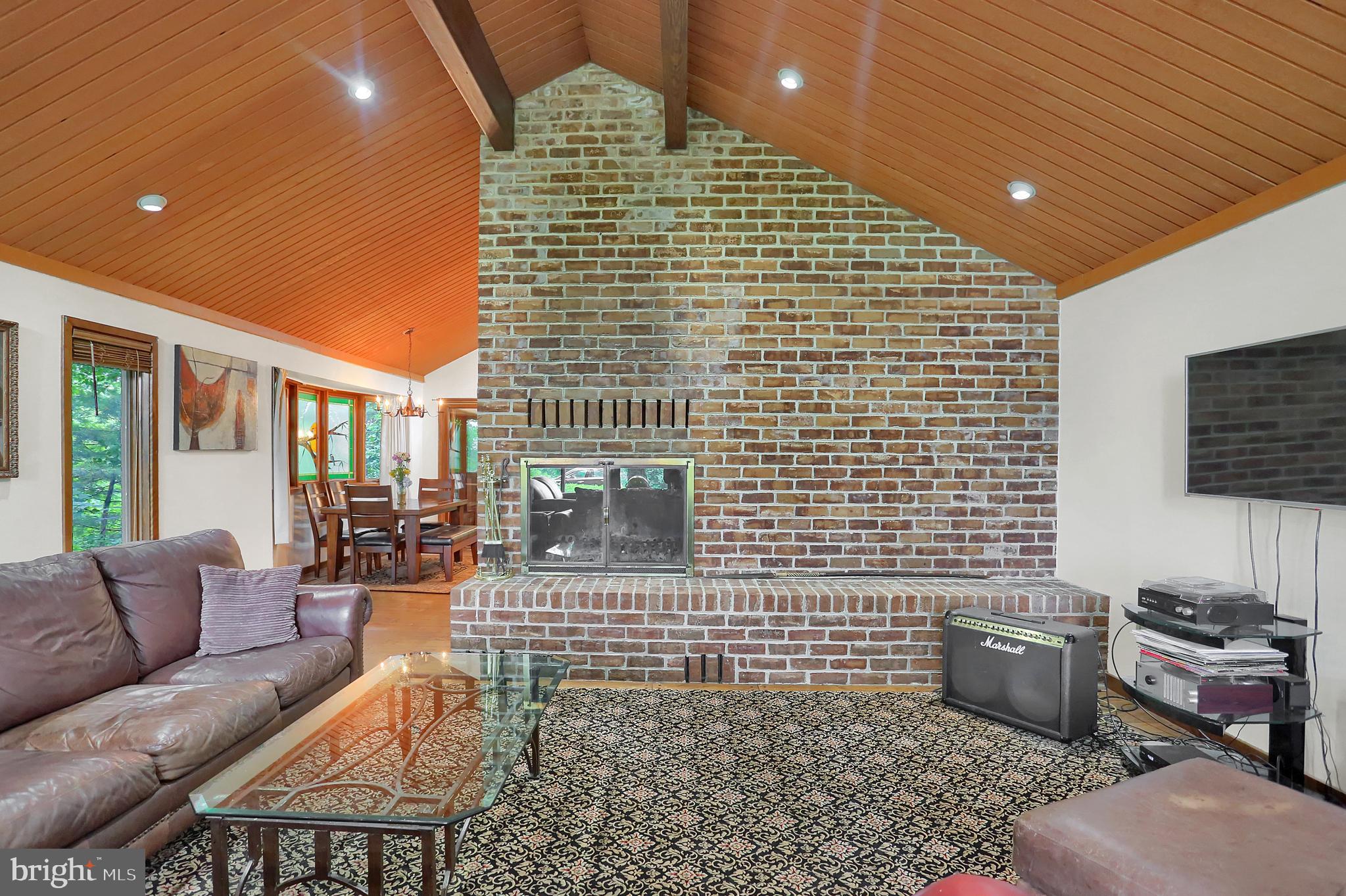 6257 Hoff Road Spring Grove, PA 17362 - Photo 8 of 42 Gallery Image 8