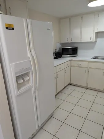 $1,250 | 2466 Ecuadorian Way, Unit 36, Clearwater, FL 33763