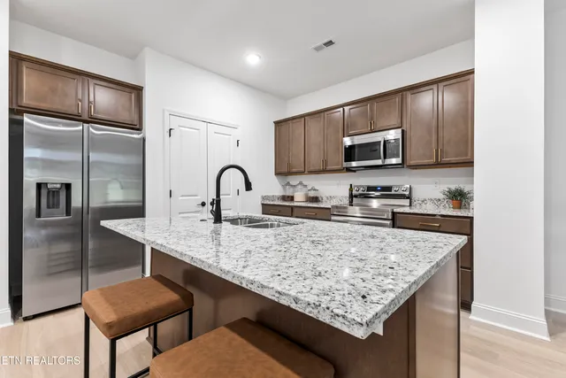 $330,000 | 8849 Chapman Trce Way, Knoxville, TN 37920