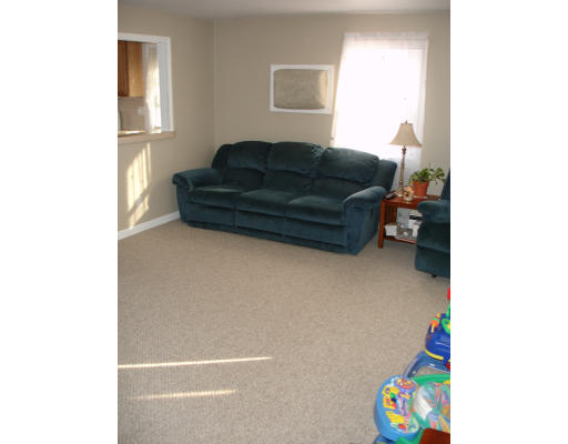 80 Ludlow Road Chicopee, MA 01022 - Photo 8 of 16 Gallery Image 8
