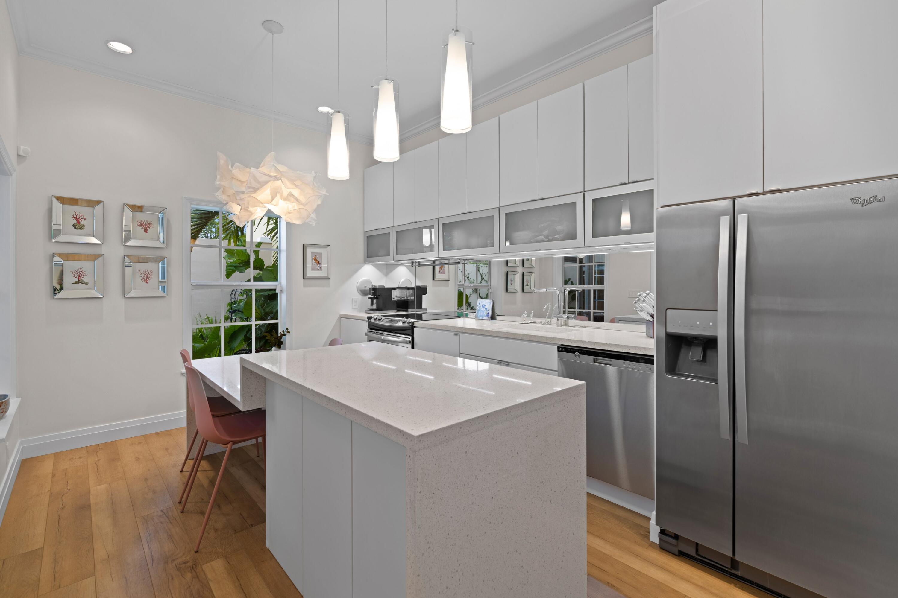 5931 Bartram Street Boca Raton, FL 33433 - Photo 15 of 35 Kitchen