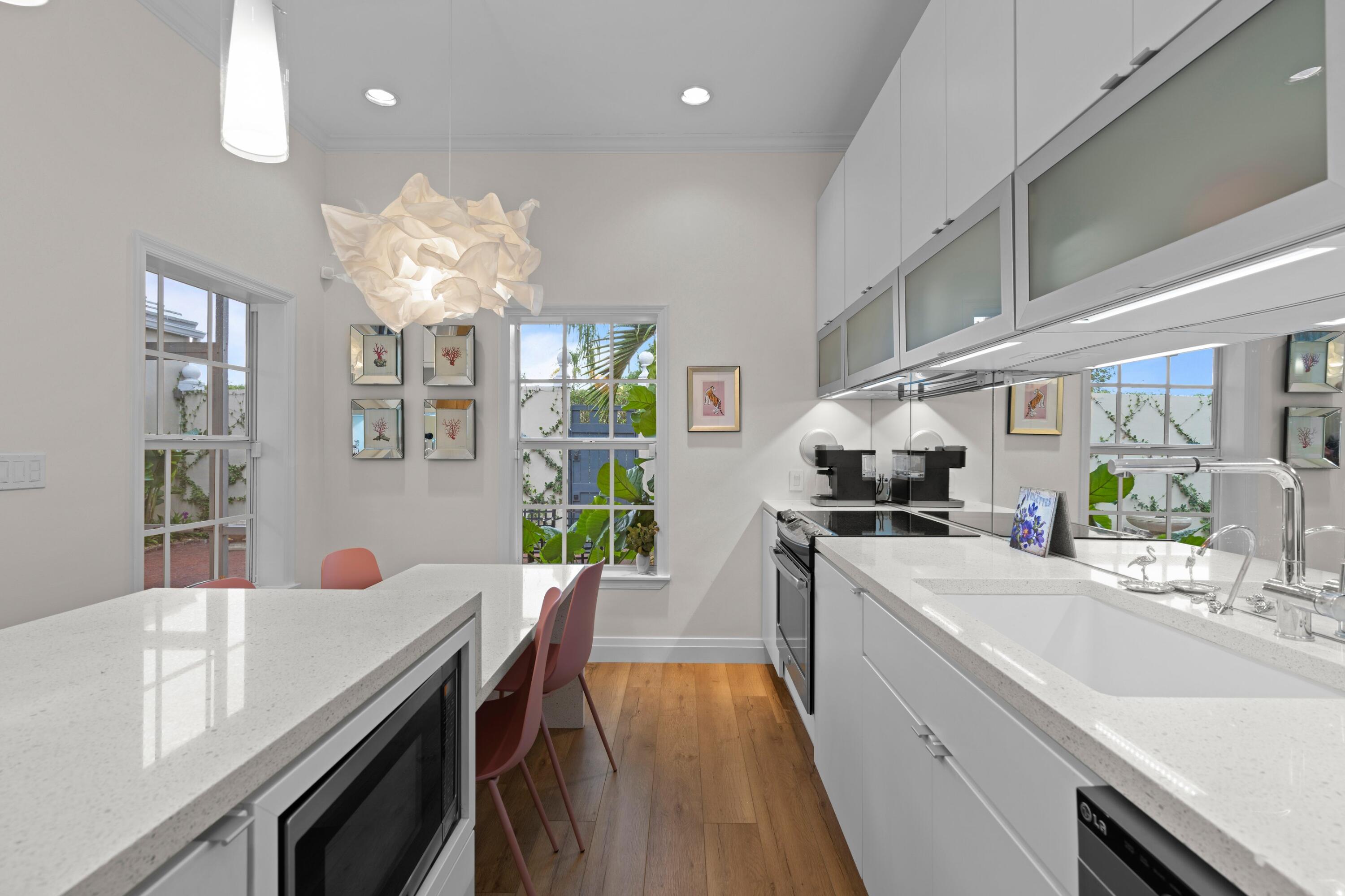 5931 Bartram Street Boca Raton, FL 33433 - Photo 17 of 35 Kitchen5