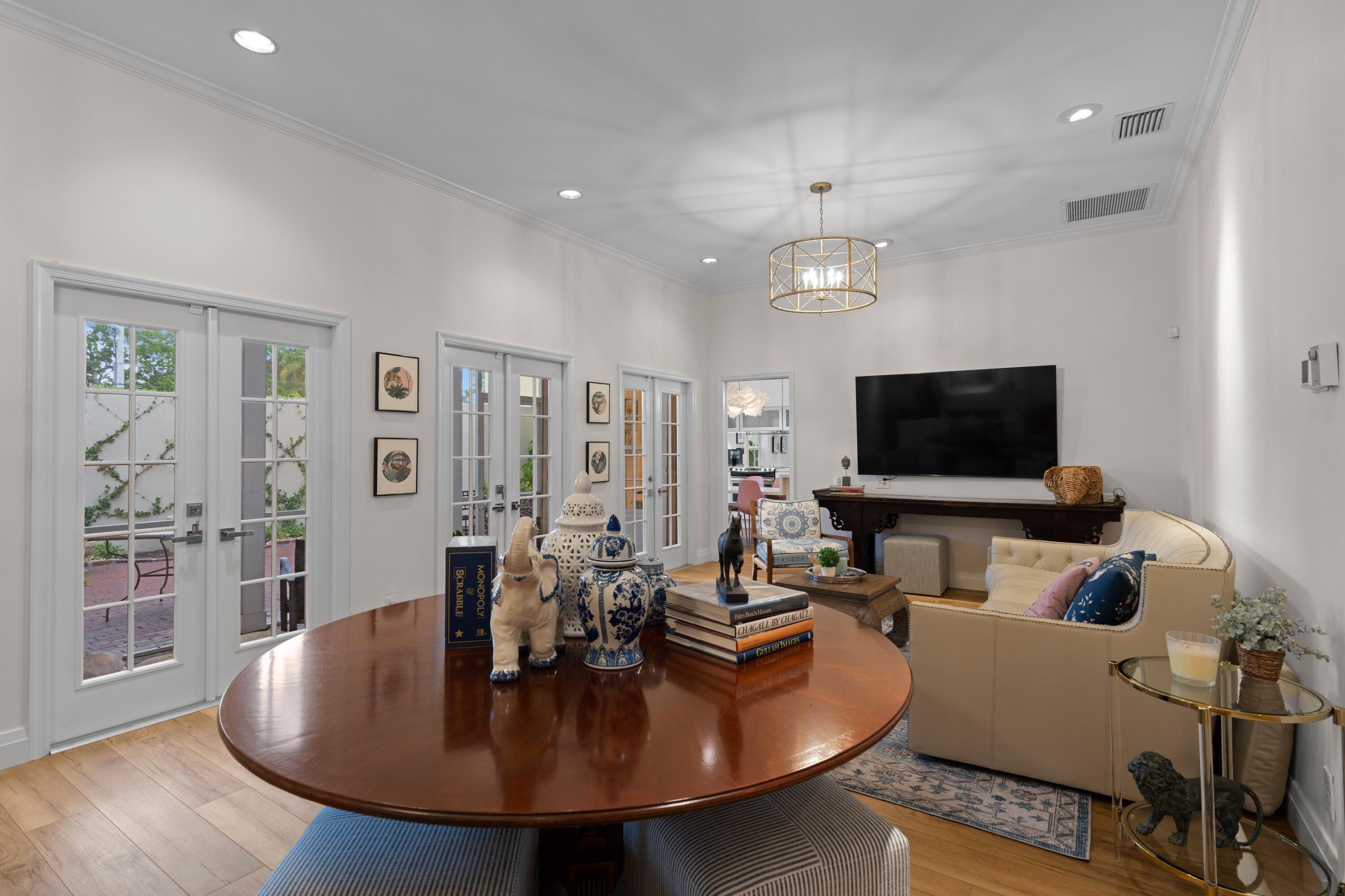 5931 Bartram Street Boca Raton, FL 33433 - Photo 6 of 35 Living2