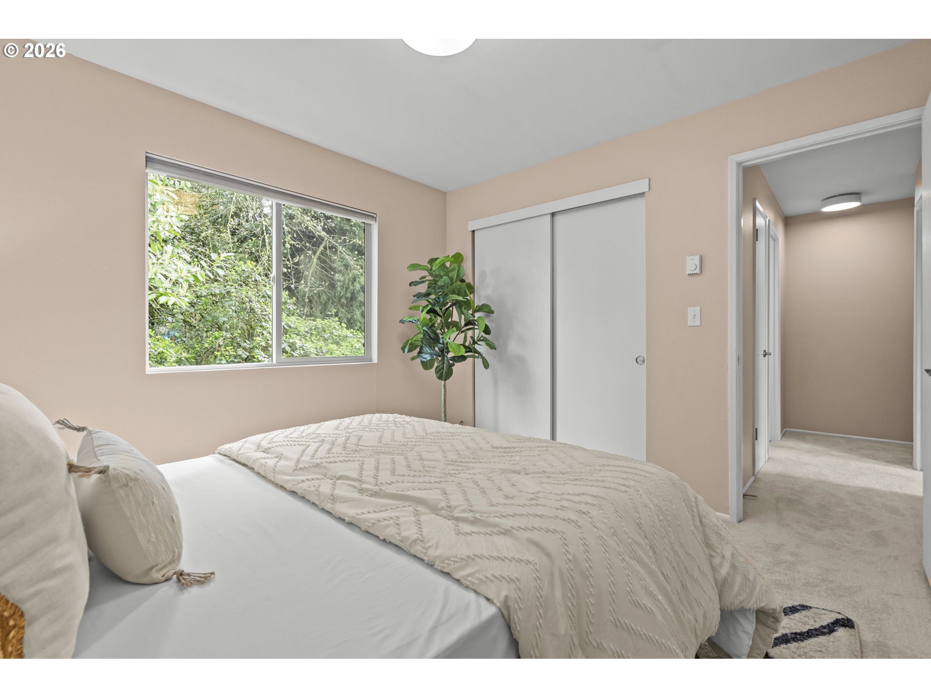 3612 Southwest Multnomah Boulevard Portland, OR 97219 - Photo 26 of 35 Bedroom