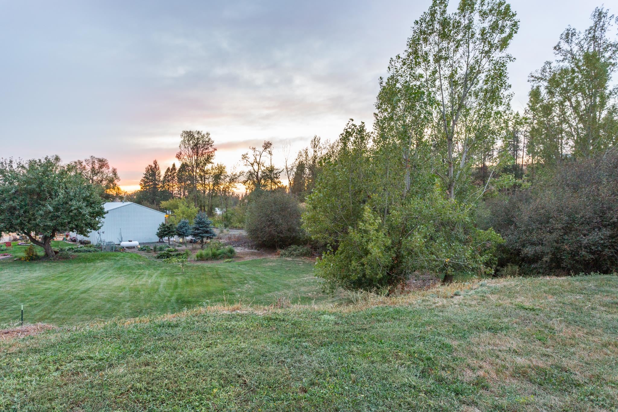 165 Northeast Stringham Road Rockford, WA 99030 - Photo 1 of 22