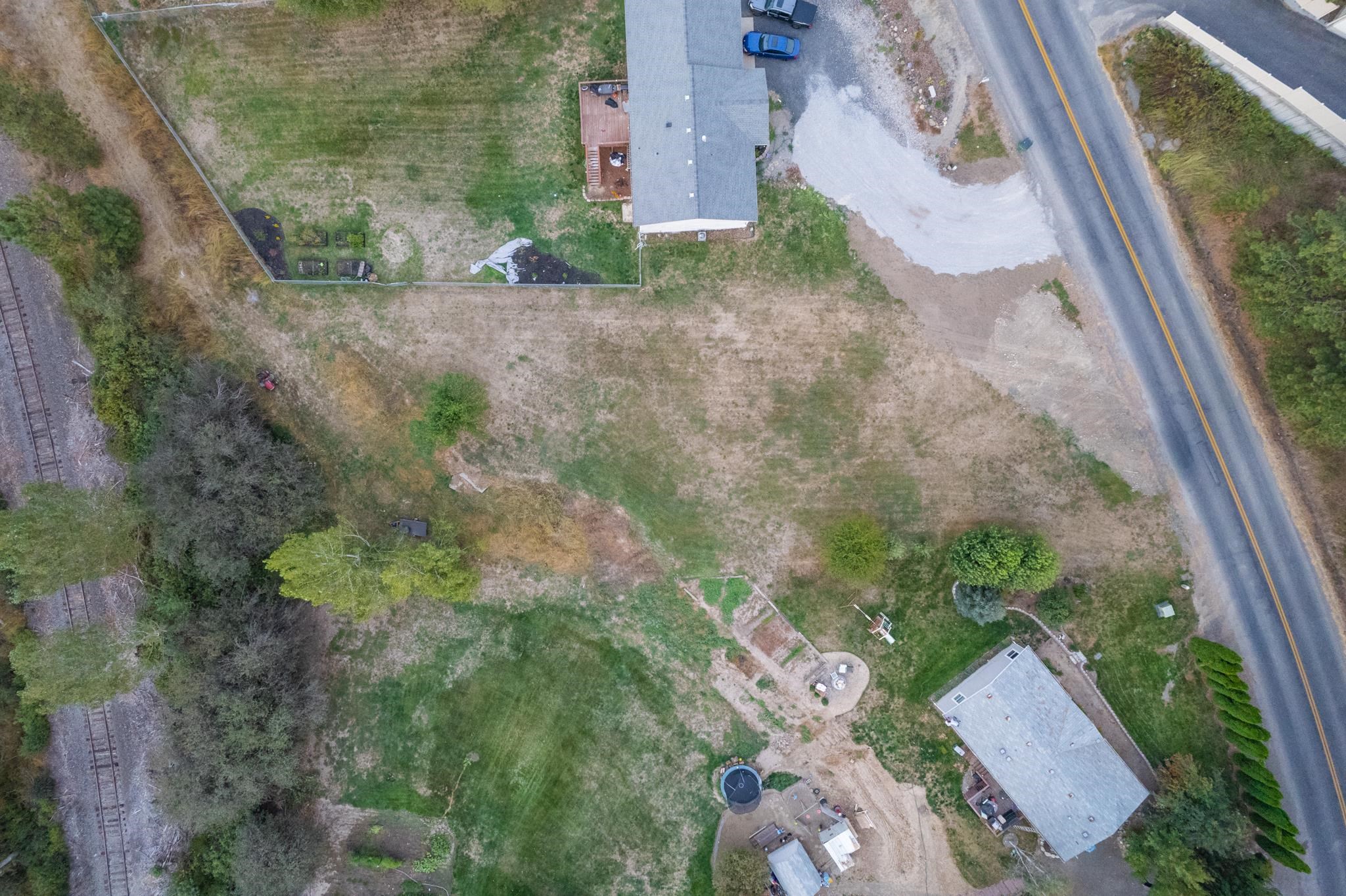 165 Northeast Stringham Road Rockford, WA 99030 - Photo 19 of 22