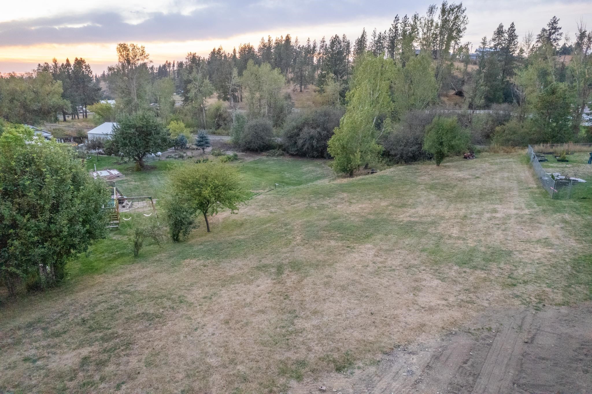165 Northeast Stringham Road Rockford, WA 99030 - Photo 20 of 22
