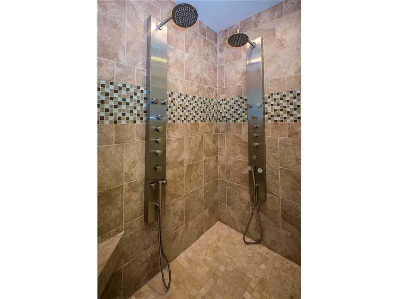 680 Hamilton Road Thornburg, PA 15205 - Photo 14 of 25 Master Bath/Spa. Oversized Master ceramic tile shower with dual shower heads and bath seat!