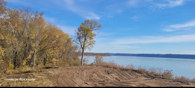 $150,000 | Xxx Xxx Xxx, Stockholm, WI 54769