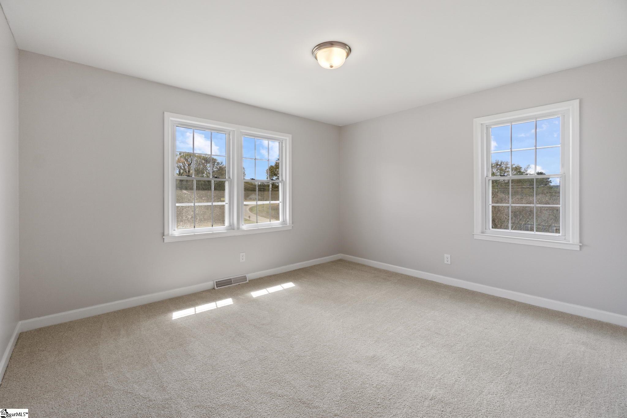 101 Zoar Heights Road Greer, SC 29651 - Photo 13 of 31 Gallery Image 13