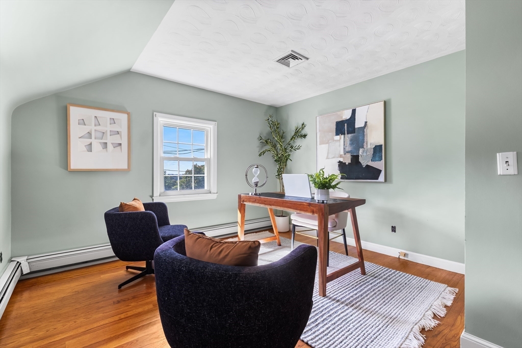 10 Gerry Road Lynnfield, MA 01940 - Photo 22 of 38