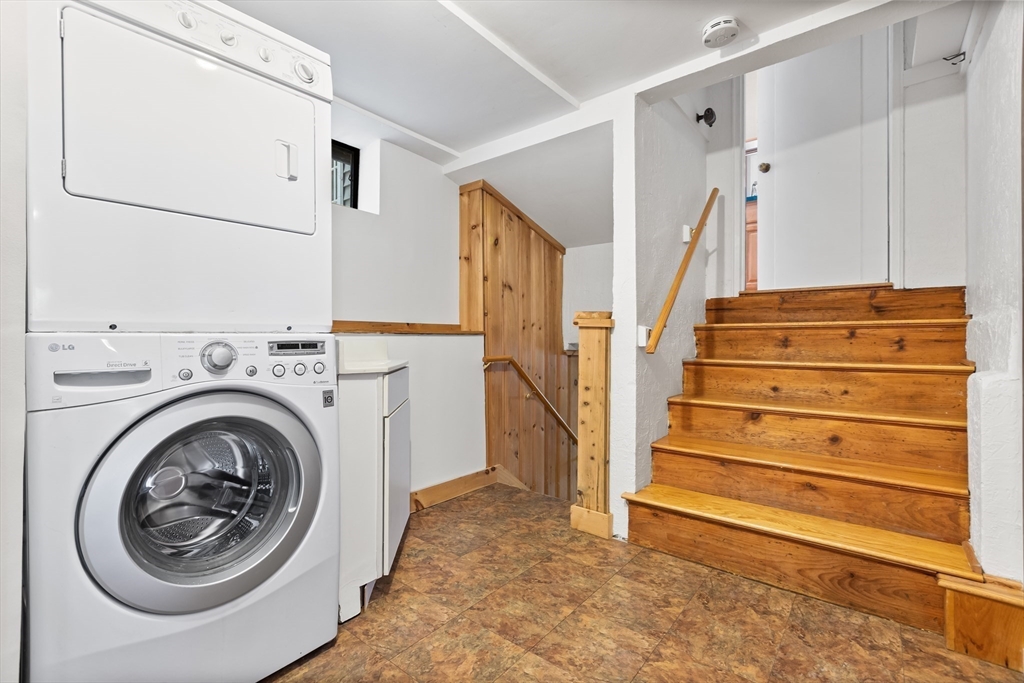 10 Gerry Road Lynnfield, MA 01940 - Photo 26 of 38