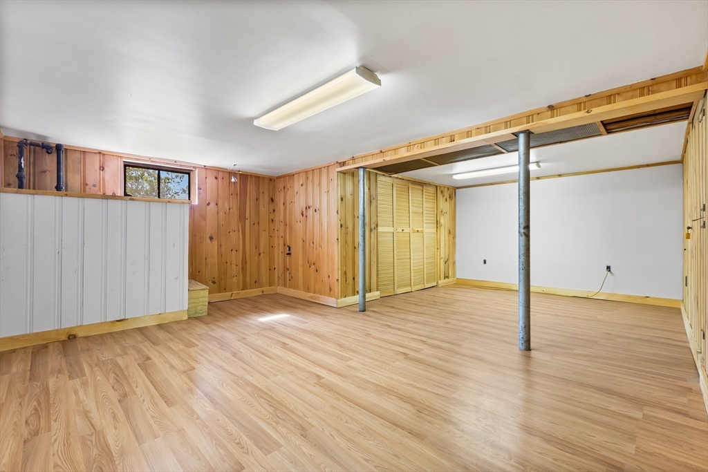 10 Gerry Road Lynnfield, MA 01940 - Photo 28 of 38