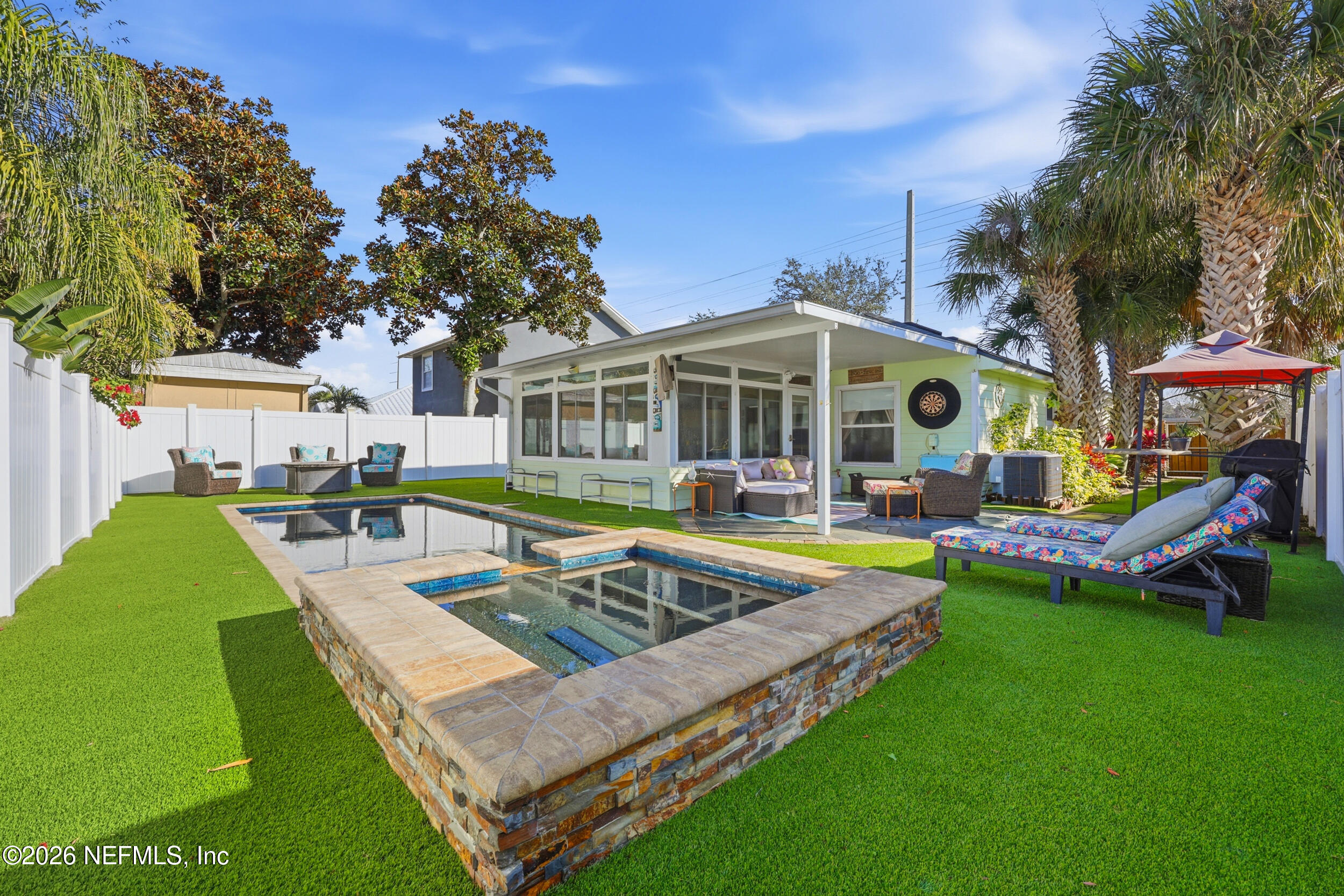 2354 South Beach Parkway Jacksonville Beach, FL 32250 - Photo 26 of 35 Artifical Turf