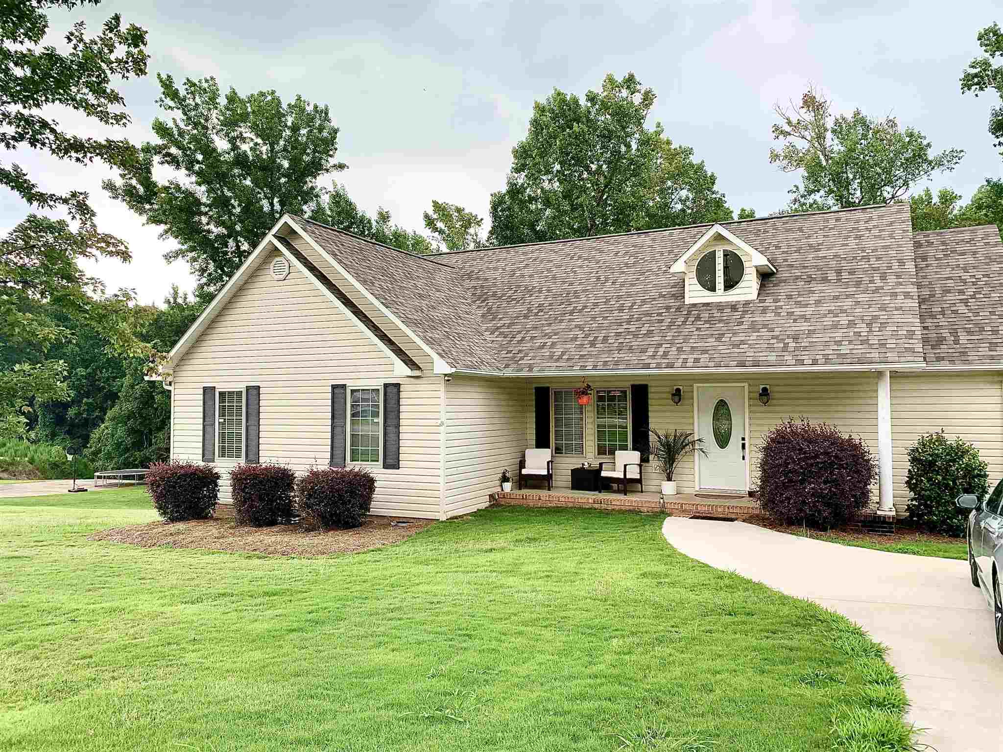 304 Toney Road Union, SC 29379 - Photo 2 of 21