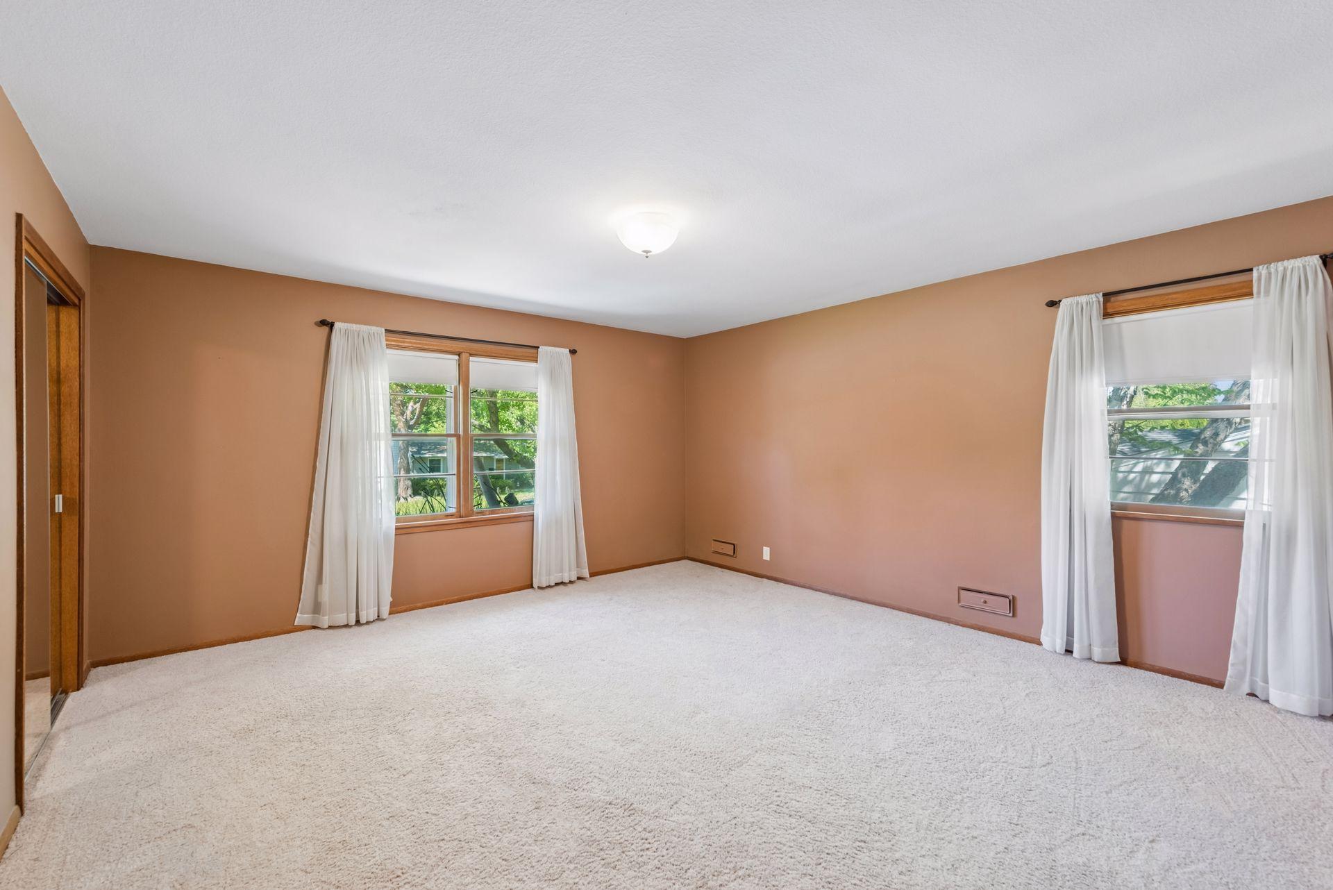 6717 Southdale Road Edina, MN 55435 - Photo 24 of 55