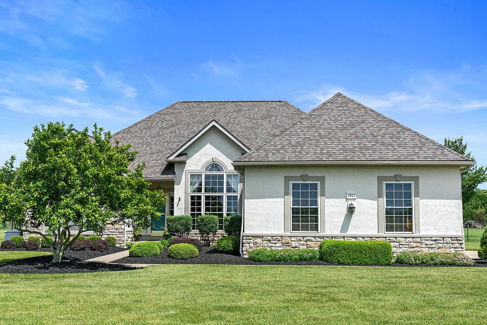 2823 Summit Road Southwest Pataskala, OH 43062 - Photo 4 of 60 4 Front View