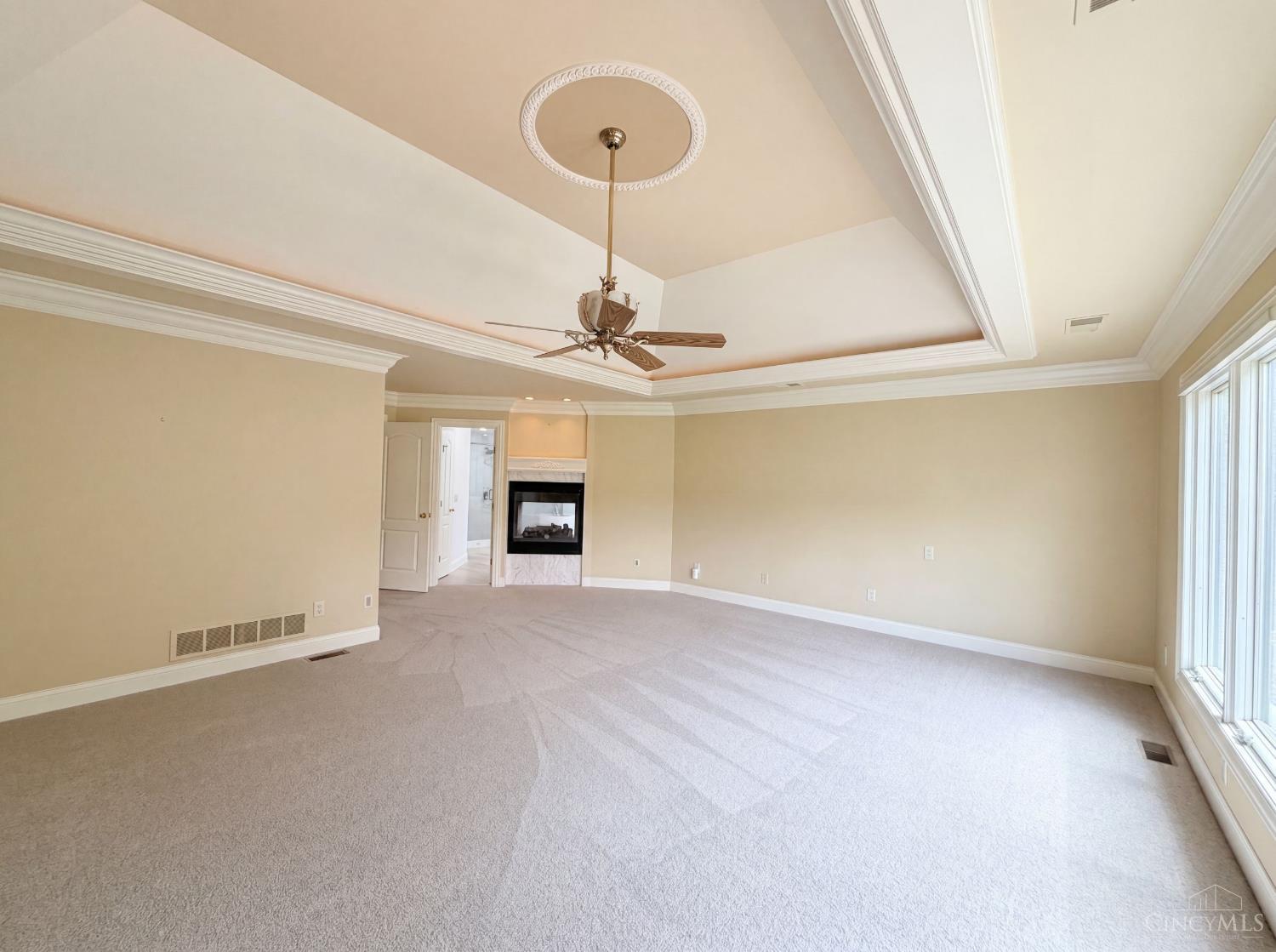 7087 Bridgetown Road Cincinnati, OH 45248 - Photo 15 of 35