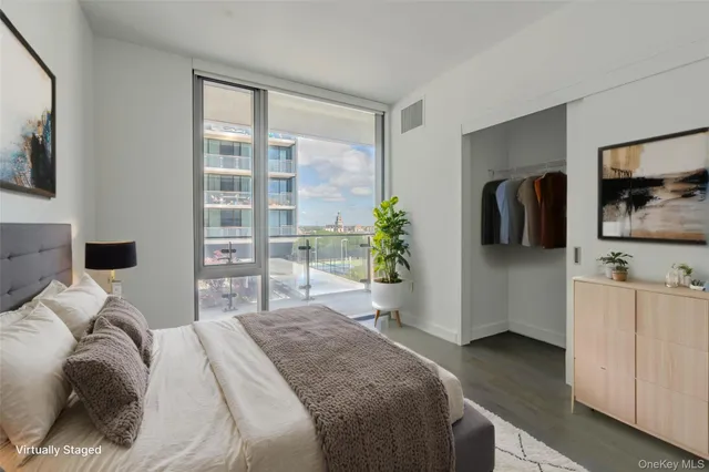 $4,300 | 131-03 40 Road, Unit 10A | Flushing