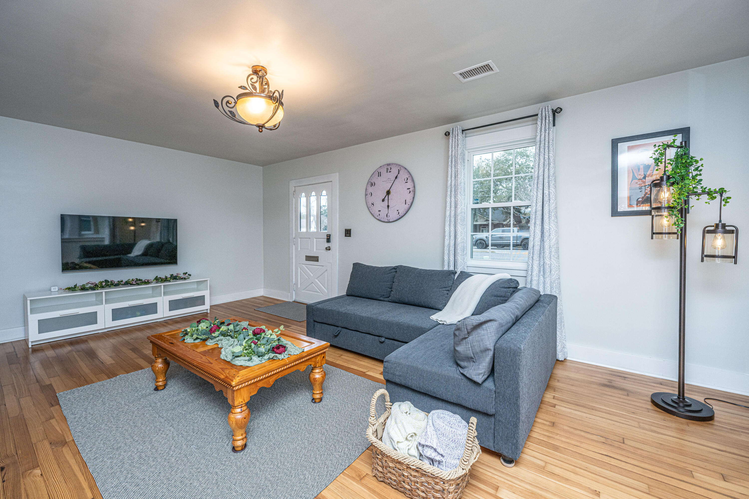 69 Folly Rd Boulevard Charleston, SC 29407 - Photo 14 of 66 69FollyRoadBlvd010