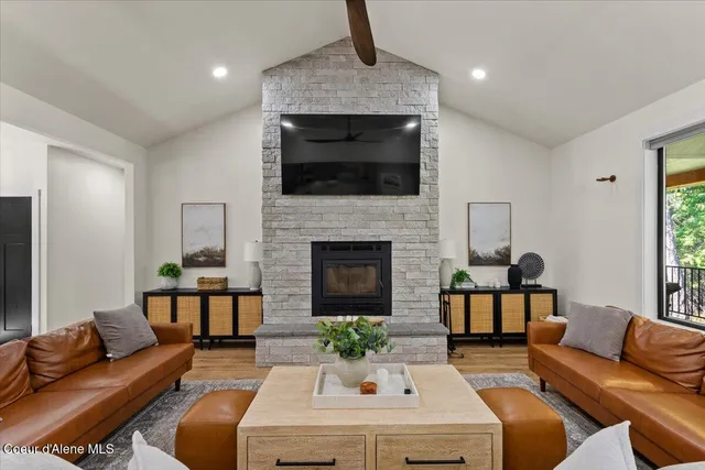 $1,499,999 | 95 Klickitat Road, Cocolalla, ID 83813