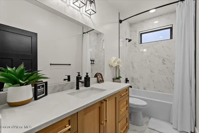 $1,499,999 | 95 Klickitat Road, Cocolalla, ID 83813